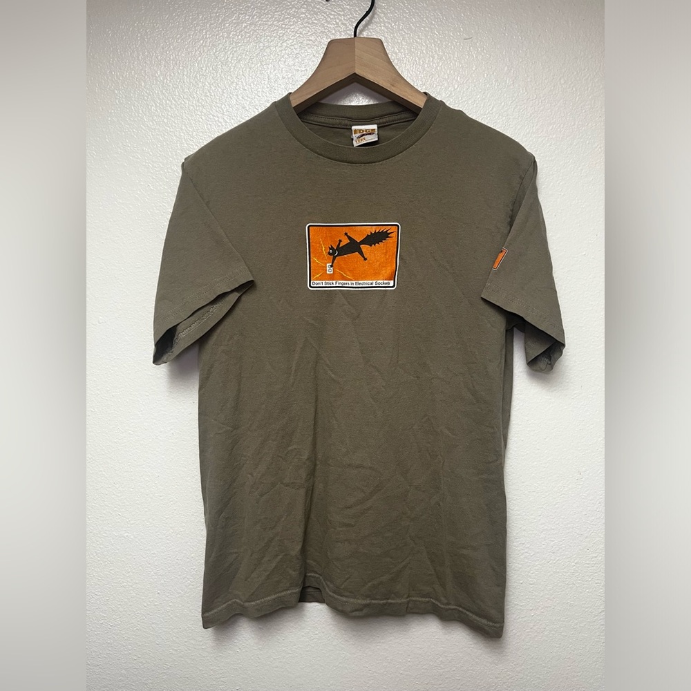 To The Edge Funny Graphic Skater Boy Tee Shirt